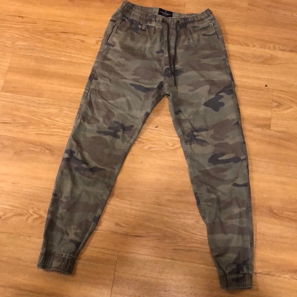 camo jeans women's american eagle